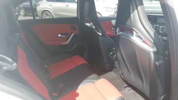 Mercedes-Benz A 35 AMG 4MATIC (foto 13)