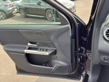 Mercedes-Benz EQB 250+ (foto 21)