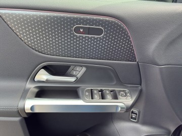 Mercedes-Benz EQB 250+ (foto 23)