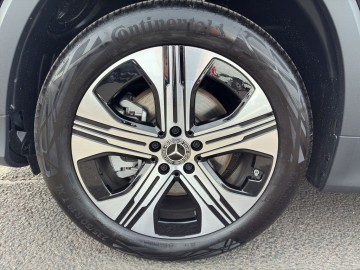 Mercedes-Benz EQB 250+ (foto 25)