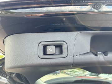 Mercedes-Benz EQB 250+ (foto 26)