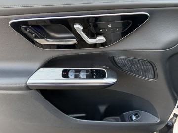 Mercedes-Benz GLC 220d 4MATIC  (foto 23)