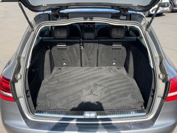 Mercedes-Benz C 300 d 4MATIC T (foto 11)