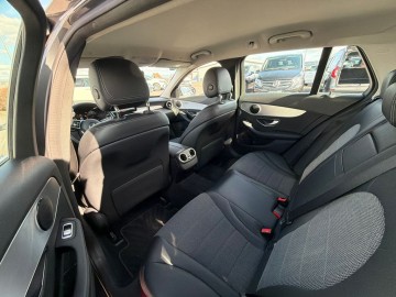 Mercedes-Benz C 300 d 4MATIC T (foto 26)