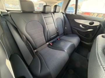 Mercedes-Benz C 300 d 4MATIC T (foto 27)