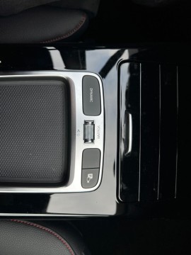 Mercedes-Benz A 200d (foto 26)