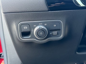 Mercedes-Benz  EQA 250 (foto 20)