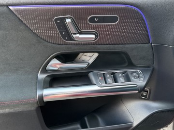 Mercedes-Benz  EQA 250 (foto 23)