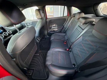 Mercedes-Benz  EQA 250 (foto 26)