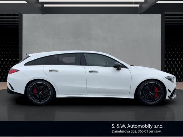 Mercedes-Benz CLA 45 AMG Shooting Brake CLA 45 AMG Shooting Brake (foto 3)
