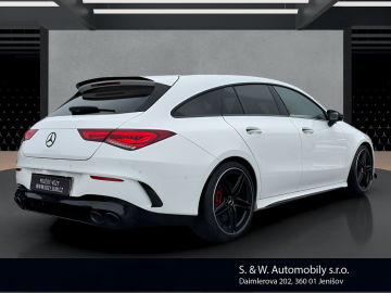 Mercedes-Benz CLA 45 AMG Shooting Brake CLA 45 AMG Shooting Brake (foto 4)