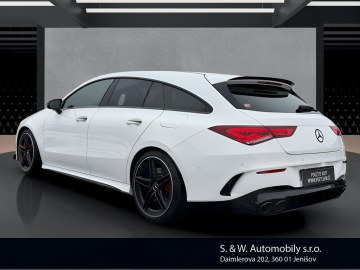 Mercedes-Benz CLA 45 AMG Shooting Brake CLA 45 AMG Shooting Brake (foto 6)
