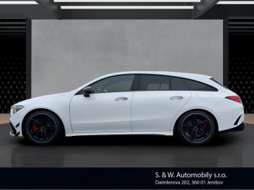 Mercedes-Benz CLA 45 AMG Shooting Brake CLA 45 AMG Shooting Brake (foto 7)