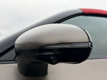 Mercedes-Benz SL 63 AMG (foto 11)