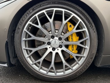 Mercedes-Benz SL 63 AMG (foto 14)