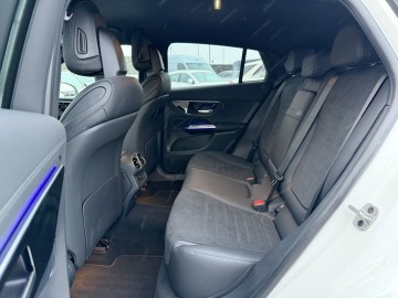 Mercedes-Benz GLC 220 d 4MATIC kupé (foto 13)