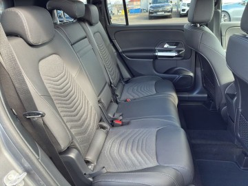 Mercedes-Benz GLB 180 d (foto 11)