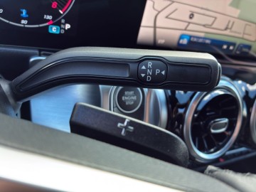 Mercedes-Benz GLB 180 d (foto 19)