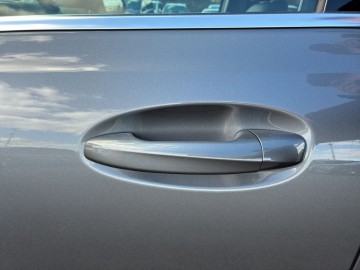 Mercedes-Benz GLB 180 d (foto 24)