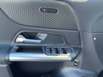 Mercedes-Benz B 200 d Progressive Edition (foto 23)