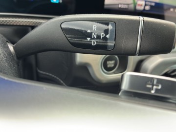 Mercedes-Benz G 580 s technologií EQ (foto 19)