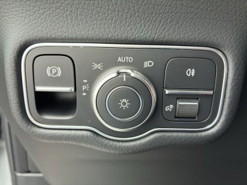 Mercedes-Benz G 580 s technologií EQ (foto 20)