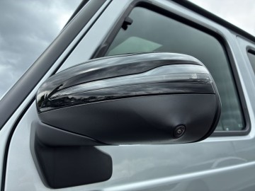 Mercedes-Benz G 580 s technologií EQ (foto 22)