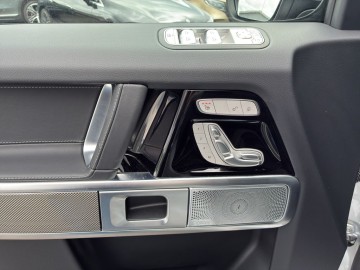 Mercedes-Benz G 580 s technologií EQ (foto 23)