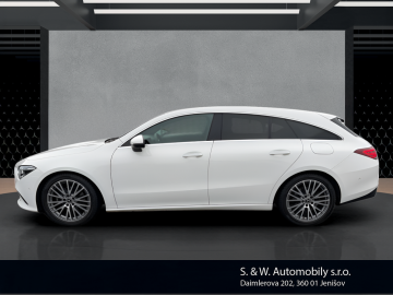 Mercedes-Benz CLA 200 Shooting Brake (foto 7)