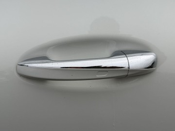 Mercedes-Benz CLA 200 Shooting Brake (foto 24)