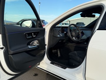 Mercedes-Benz E 220 d 4MATIC (foto 21)