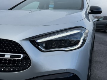 Mercedes-Benz GLA 250e (foto 8)