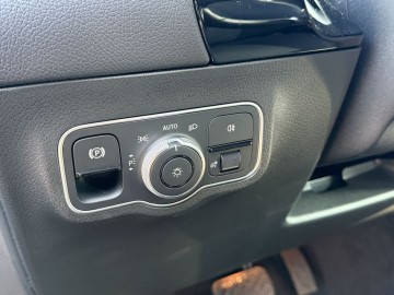 Mercedes-Benz EQA 250+ (foto 20)