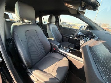 Mercedes-Benz EQA 250+ (foto 27)