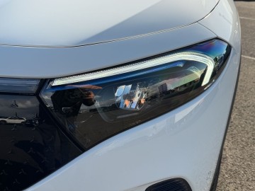 Mercedes-Benz EQA 250+ (foto 8)