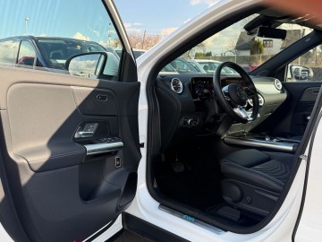 Mercedes-Benz EQA 250+ (foto 21)