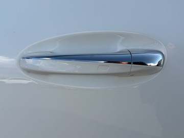 Mercedes-Benz EQA 250+ (foto 24)