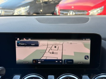 Mercedes-Benz EQA 250+ (foto 30)