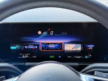 Mercedes-Benz EQA 250+ (foto 31)