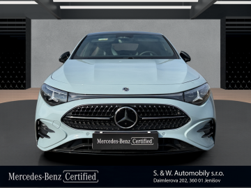 Mercedes-Benz CLA 200 (foto 1)