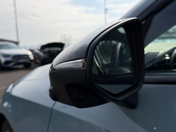 Mercedes-Benz CLA 200 (foto 22)