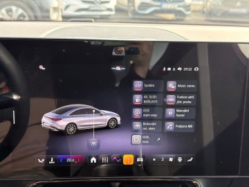 Mercedes-Benz CLA 200 (foto 30)