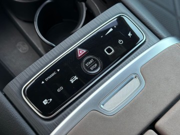 Mercedes-Benz EQS 580 SUV 4MATIC (foto 30)