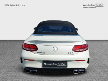 Mercedes-Benz C 63 AMG kabriolet (foto 3)