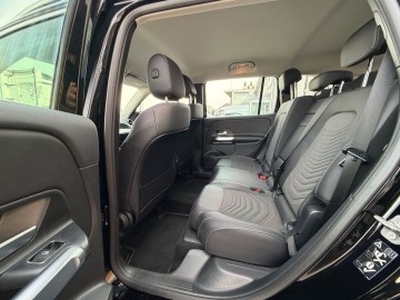 Mercedes-Benz GLB 180d (foto 13)