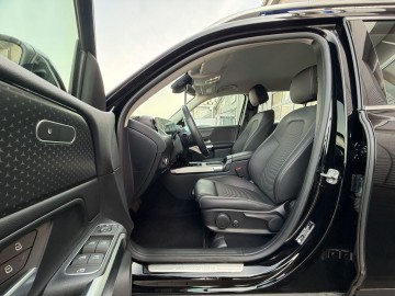 Mercedes-Benz GLB 180d (foto 14)
