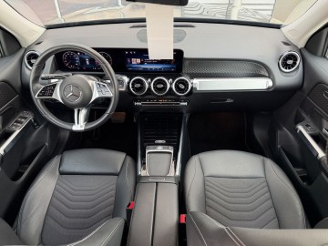 Mercedes-Benz GLB 180d (foto 15)