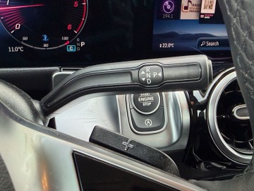 Mercedes-Benz GLB 180d (foto 19)