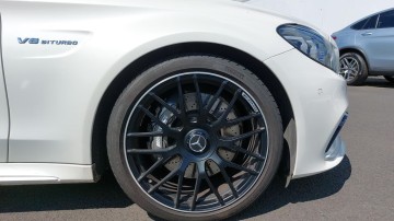 Mercedes-Benz C 63 AMG kabriolet (foto 14)