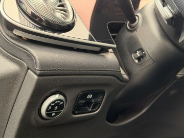 Mercedes-Benz EQE 500 4MATIC SUV Electric Art Edition (foto 20)